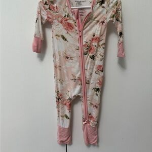 Posh Peanut Convertible Vintage Rose Pink Floral Footie One Piece onesie 6-9